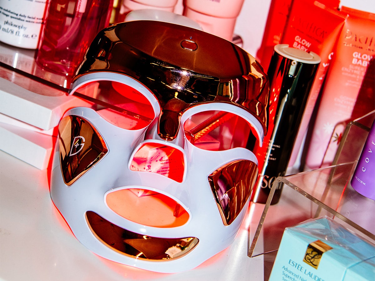 14 Best LED Face Masks, According to Dermatologists and Vogue Editors