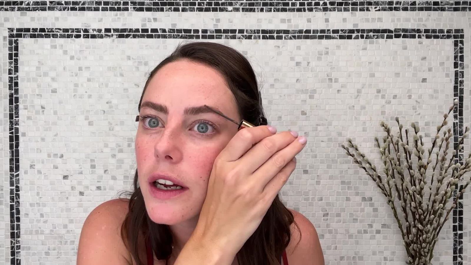 Kaya Scodelario’s “Light and Easy” Beauty Routine
